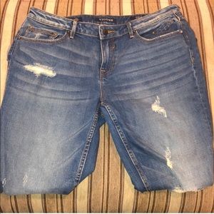 Vigoss size 32 distressed jeans